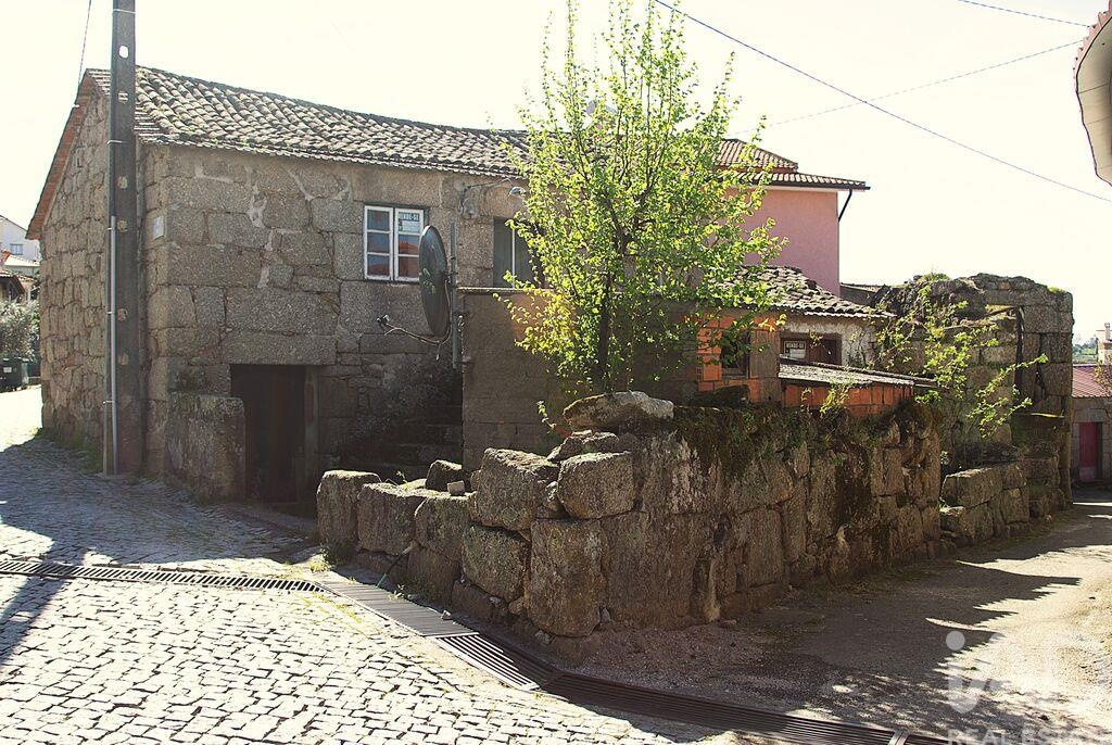House in Lagos da Beira - view 1