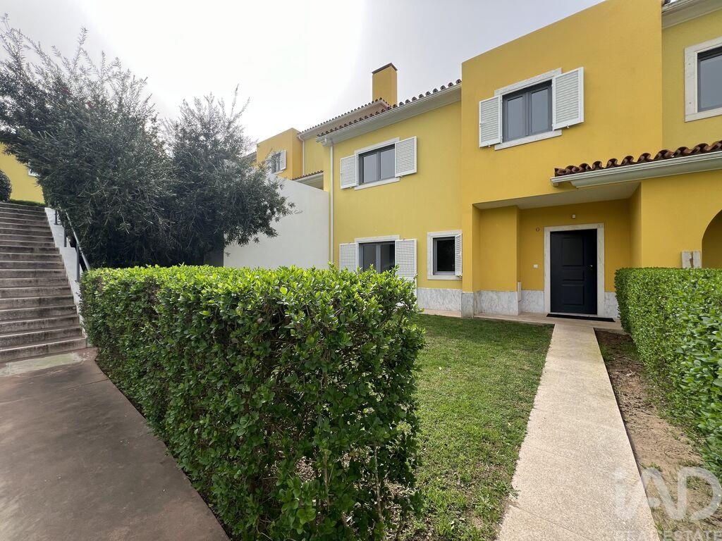 House in Palmela - view 1