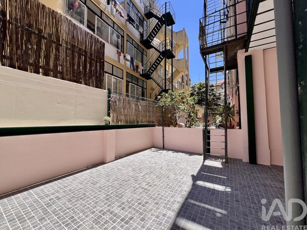 Apartment in Anjos - Image 2