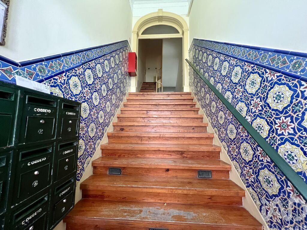 Apartment in Anjos - Image 5