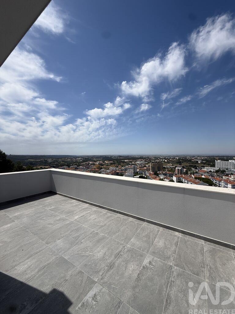 Apartment in Santarem - Image 3
