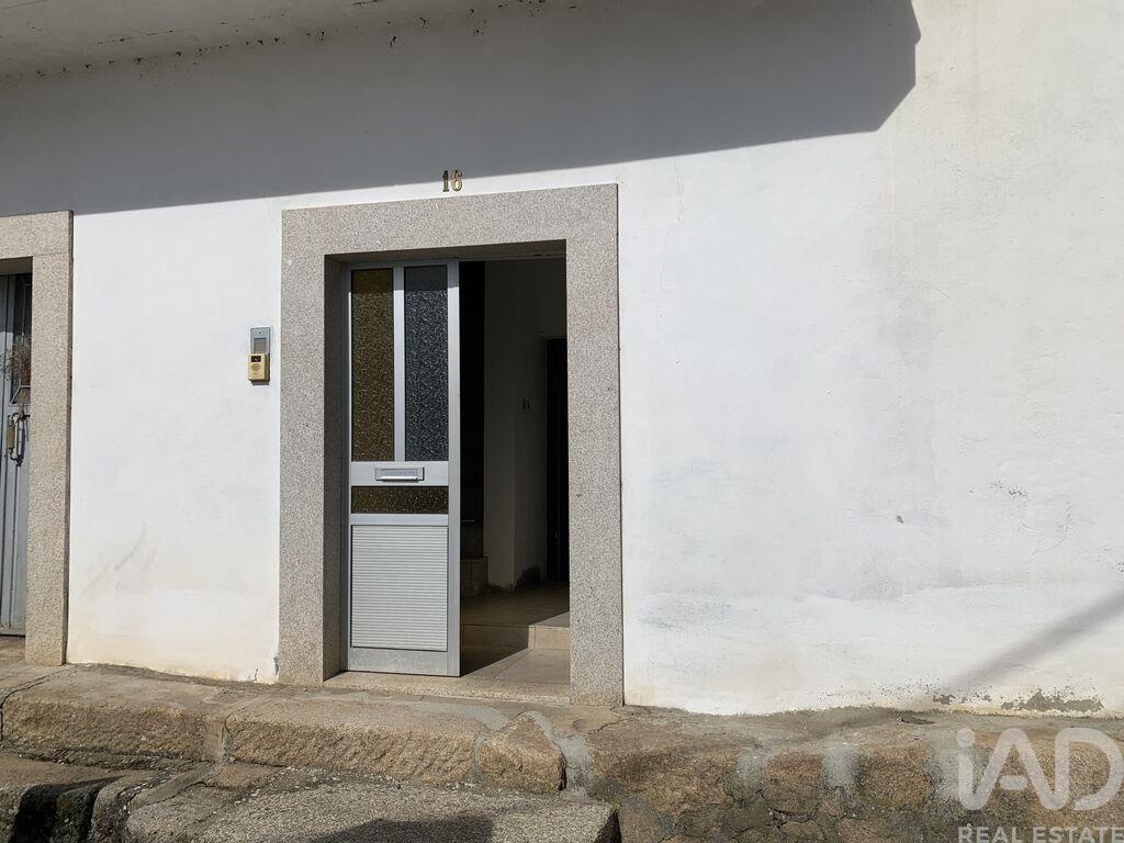 House in Vilar de Macada - Image 4
