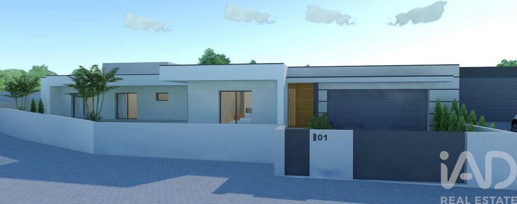 House in Carreco - view 1