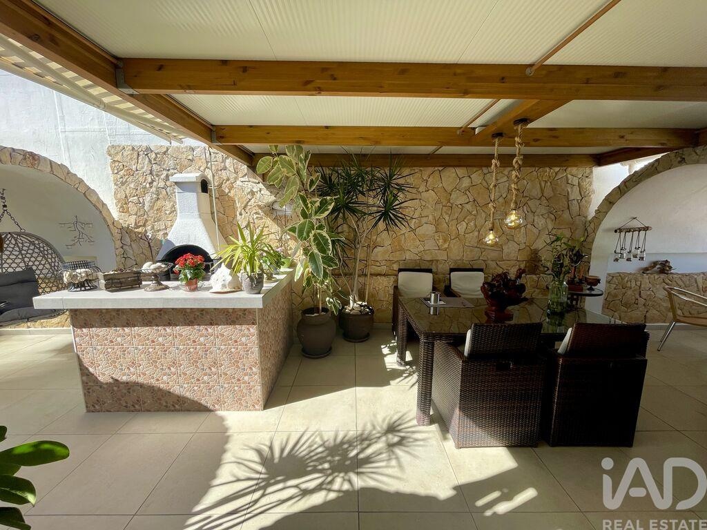 Apartment in Oura - view 1