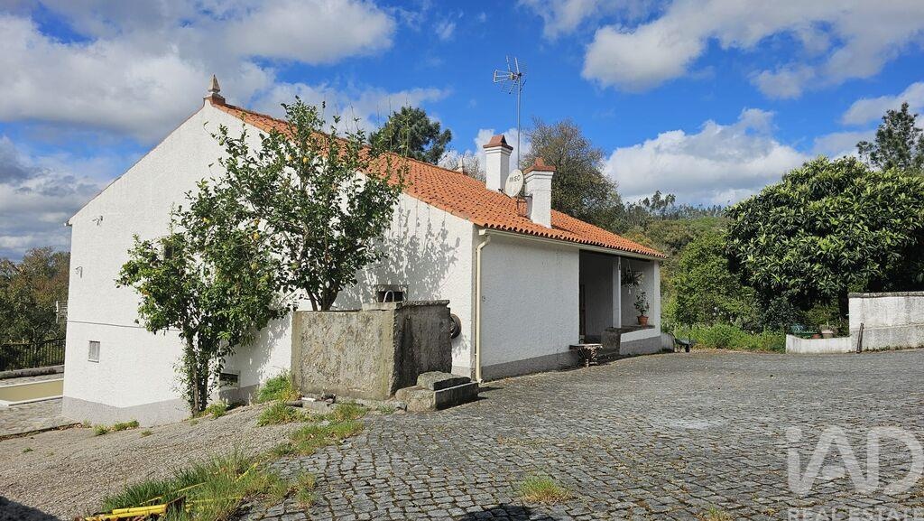House in Macas de Dona Maria - Image 2