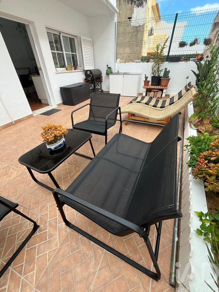 House in Alcantarilha - view 1