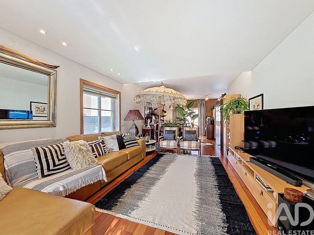 Apartment in Sao Domingos de Rana - view 1