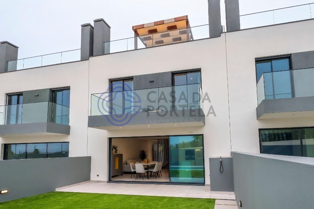 Moratia T4 | Montenegro | Faro