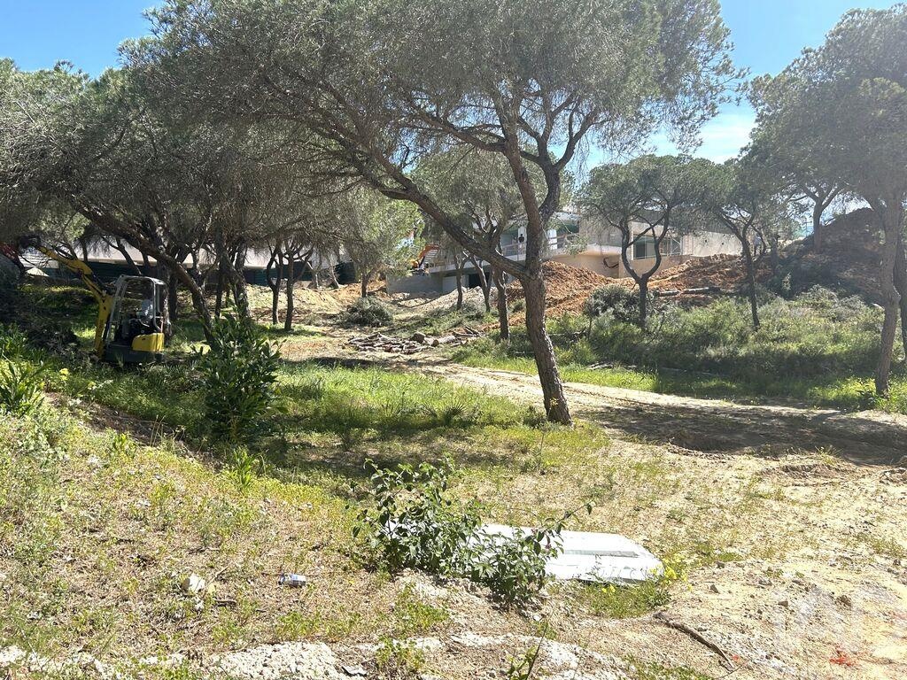 Land in Almancil - Image 4