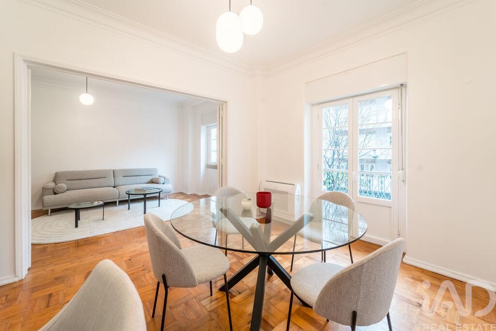 Apartment in Anjos - Image 5