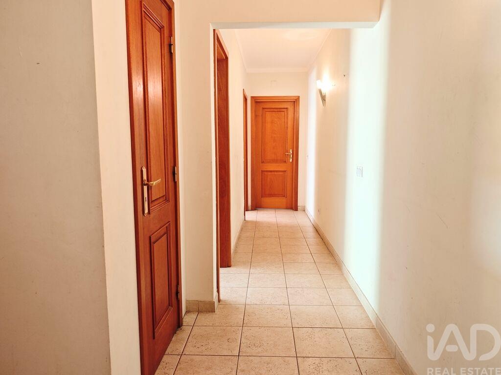 Apartment in Portimao - Image 4