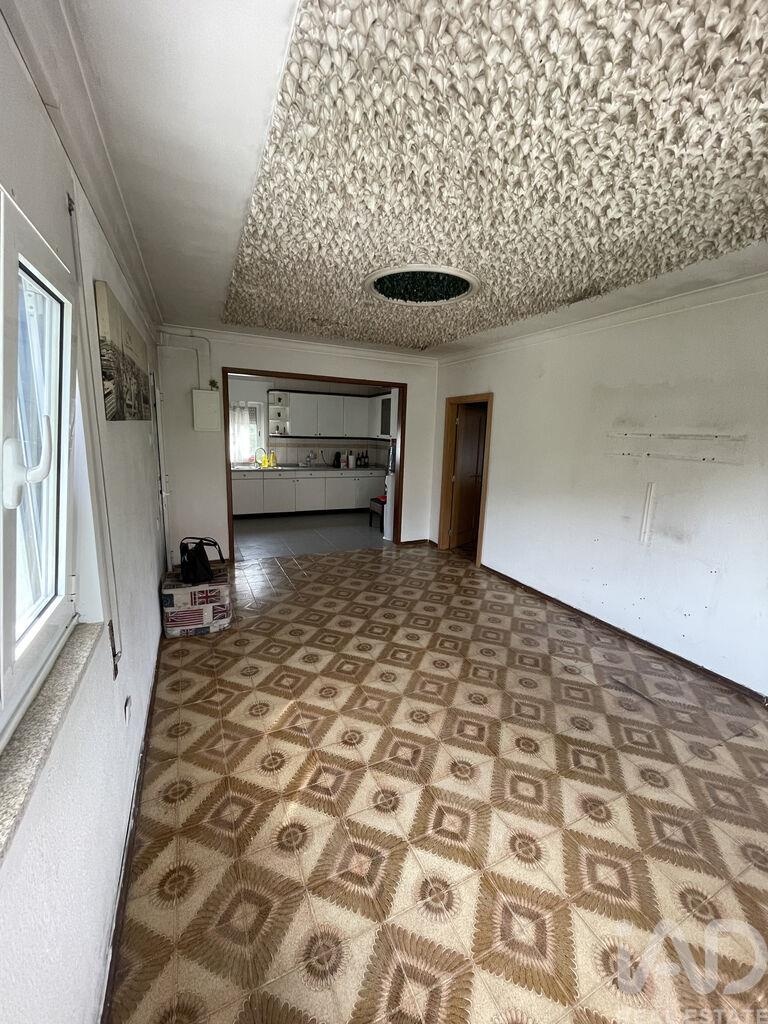House in Amarante - Image 3