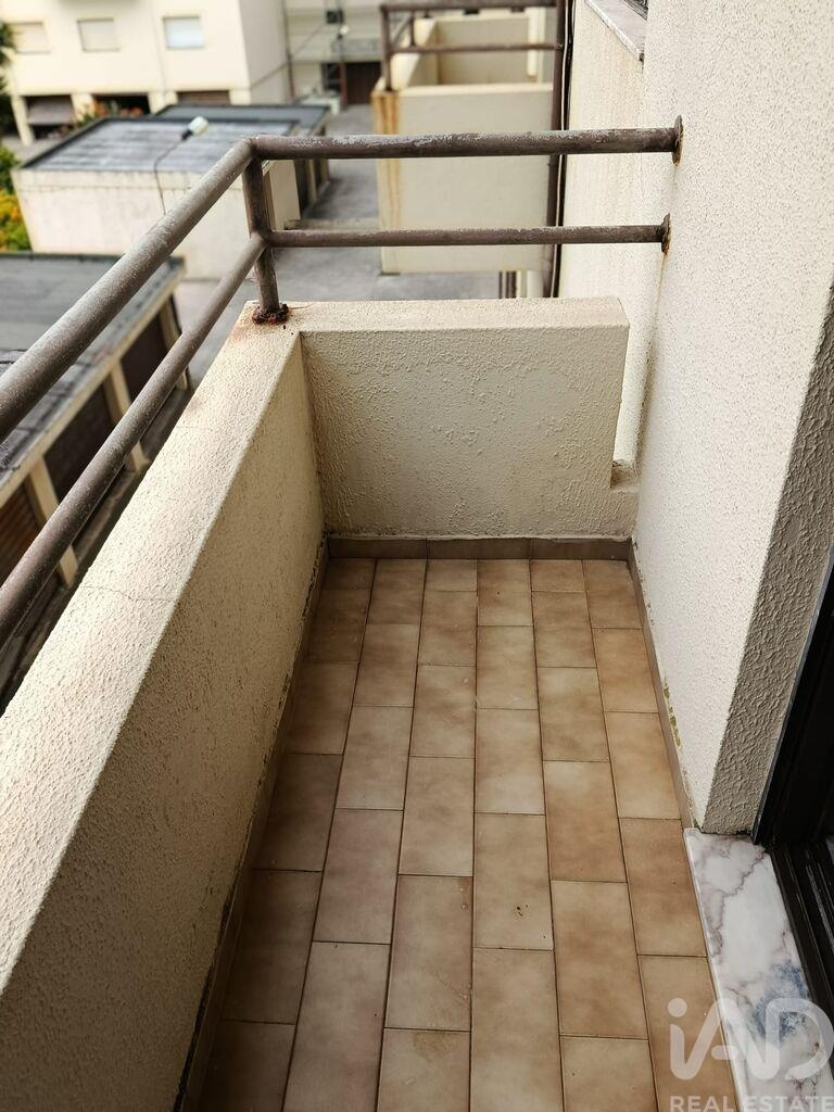 Apartment in Vila do Conde - Image 4