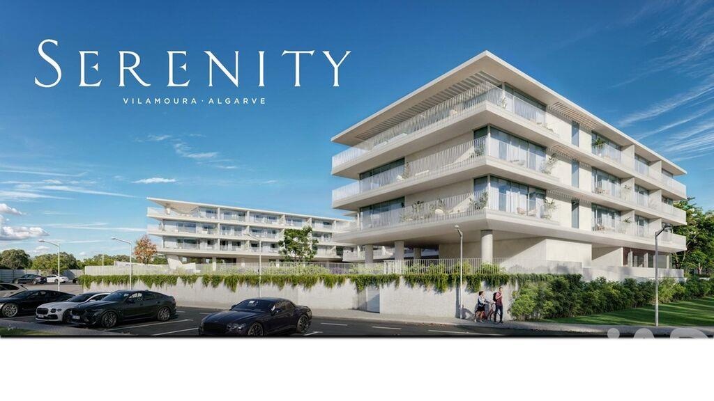 Apartment in Quarteira - view 1