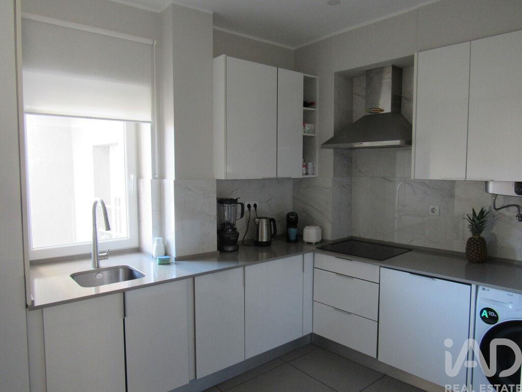 Apartment in Setubal (Sao Sebastiao) - Image 3