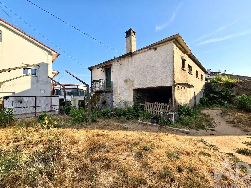 House in Couto do Mosteiro - Image 4