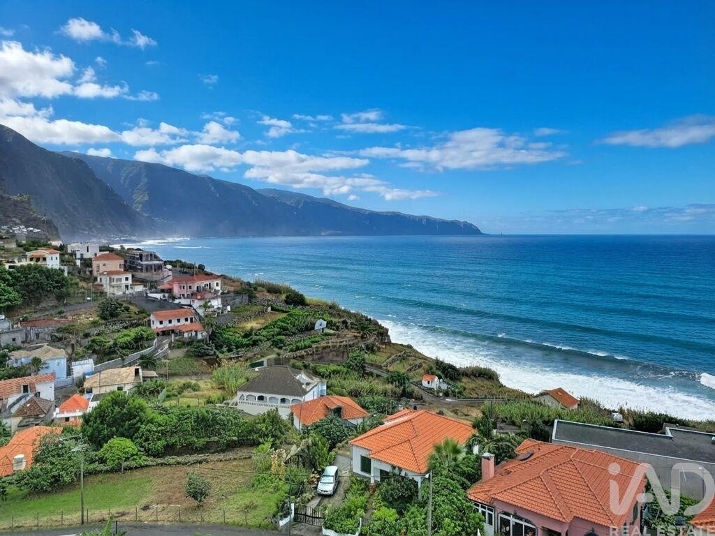 House in Ponta Delgada - Image 4