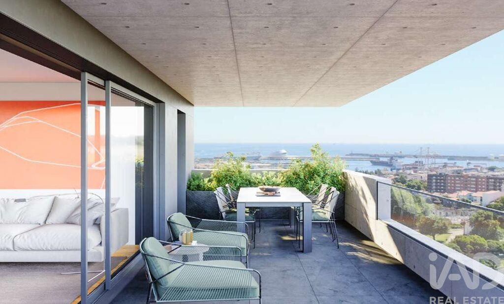 Apartment in Matosinhos - view 1