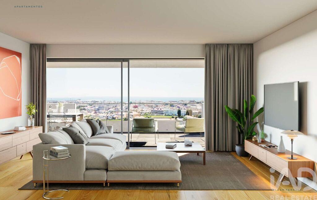 Apartment in Matosinhos - view 1