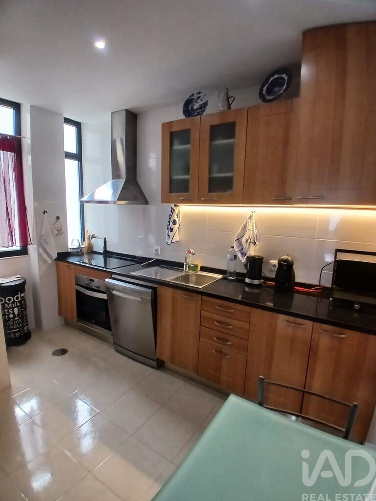 Apartment in Esmoriz - Image 3
