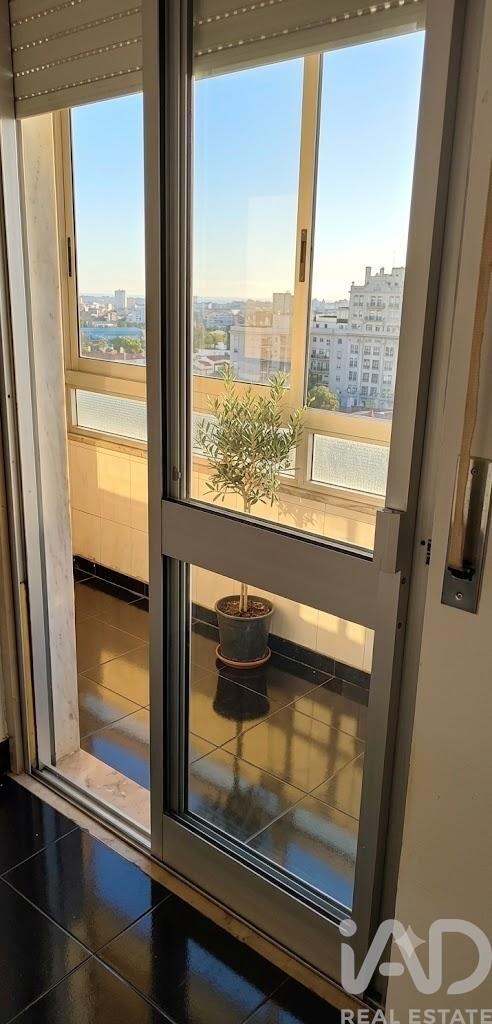Apartment in Canecas - view 1