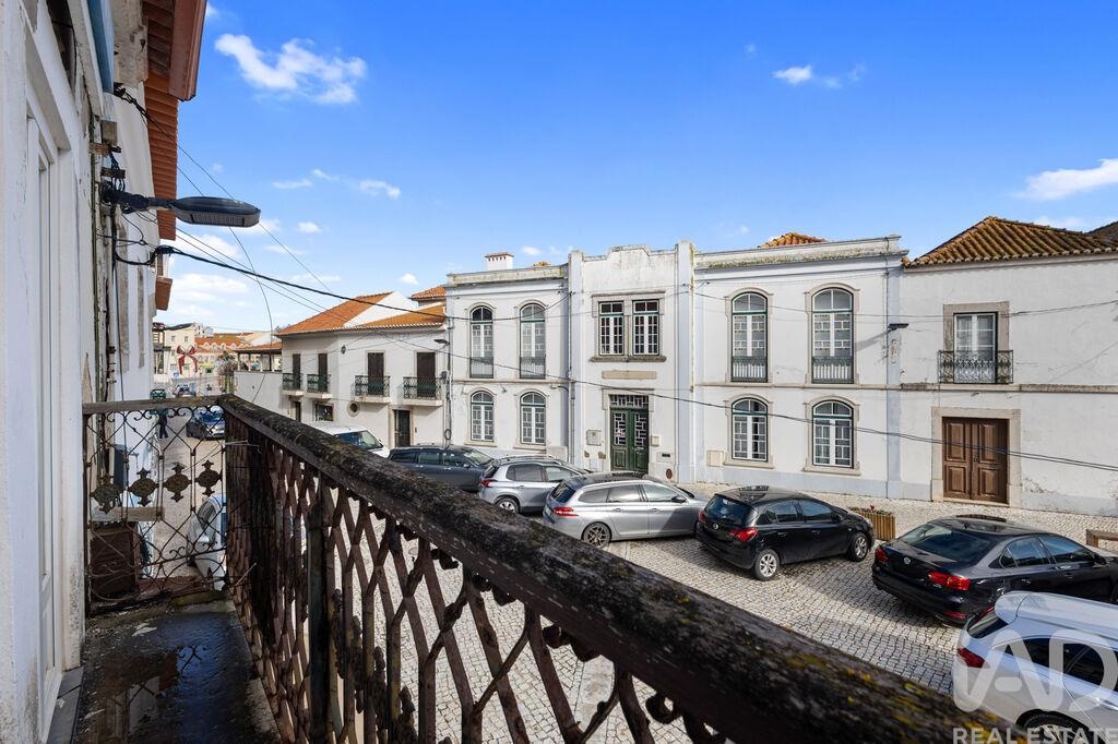 Apartment in Peniche - Image 4