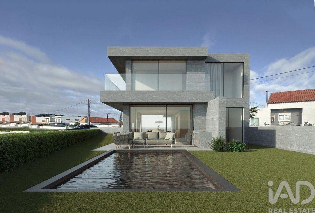 House in Silveira - view 1