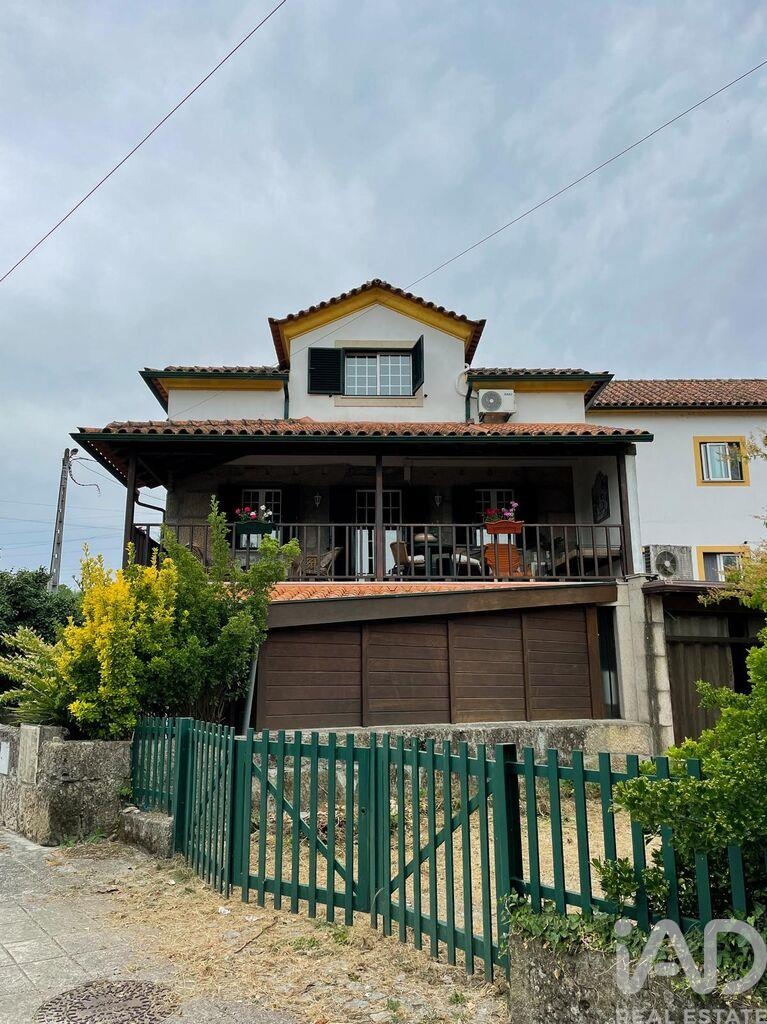 House in Canas de Senhorim - Image 2