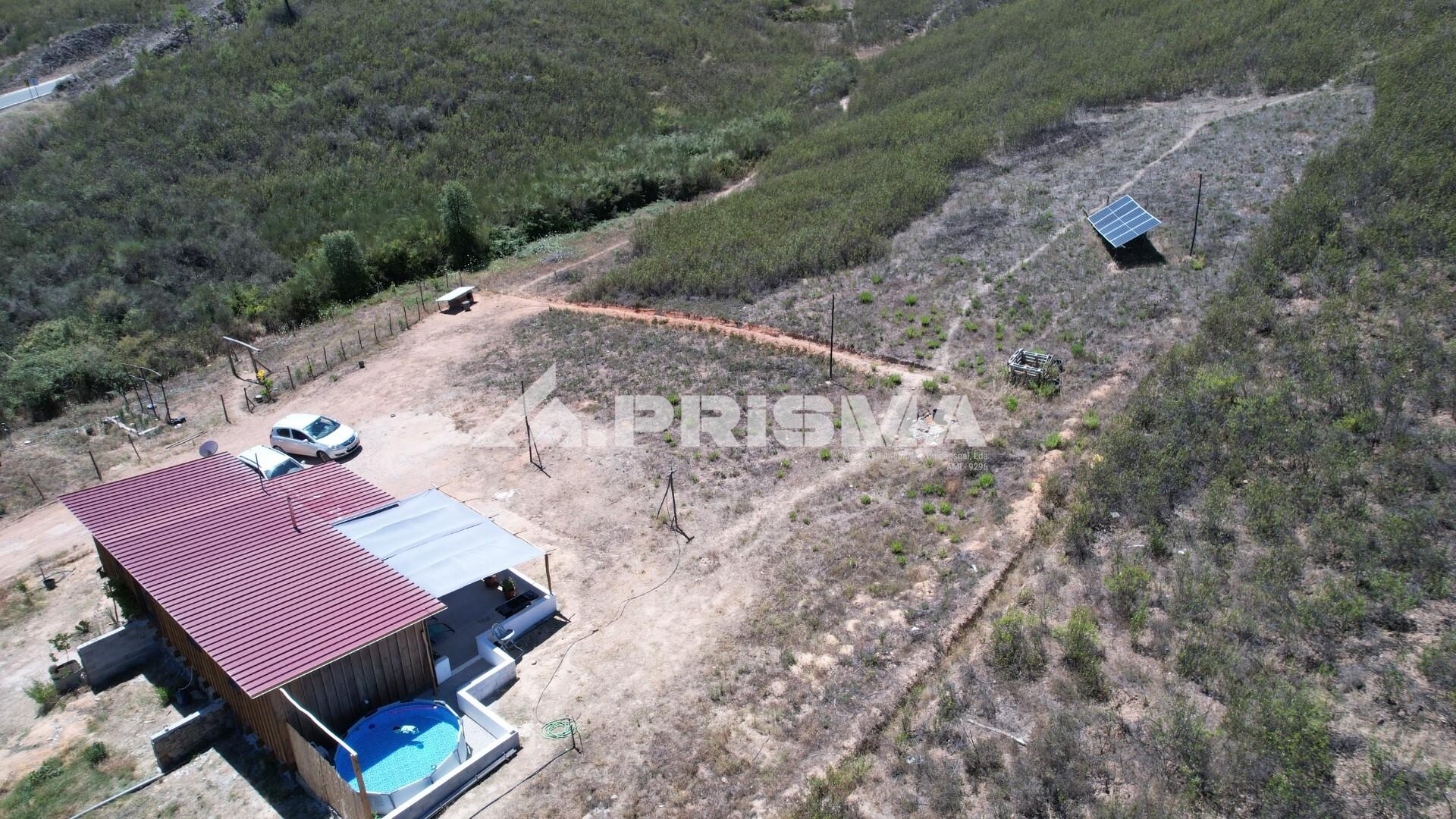 Rustic land for sale in Freixial do Campo